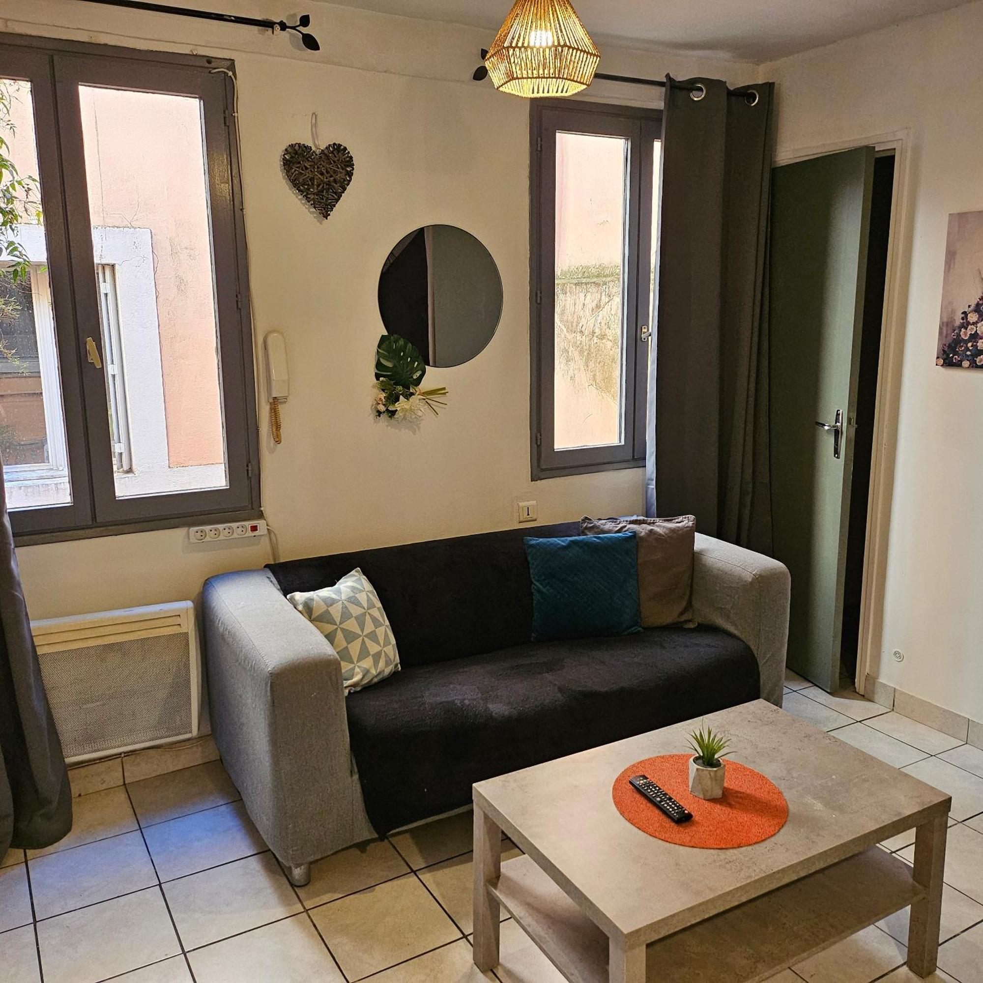3 STUDIOS, CENTRE DE LA BASTIDE St LOUIS Carcassonne Exterior foto