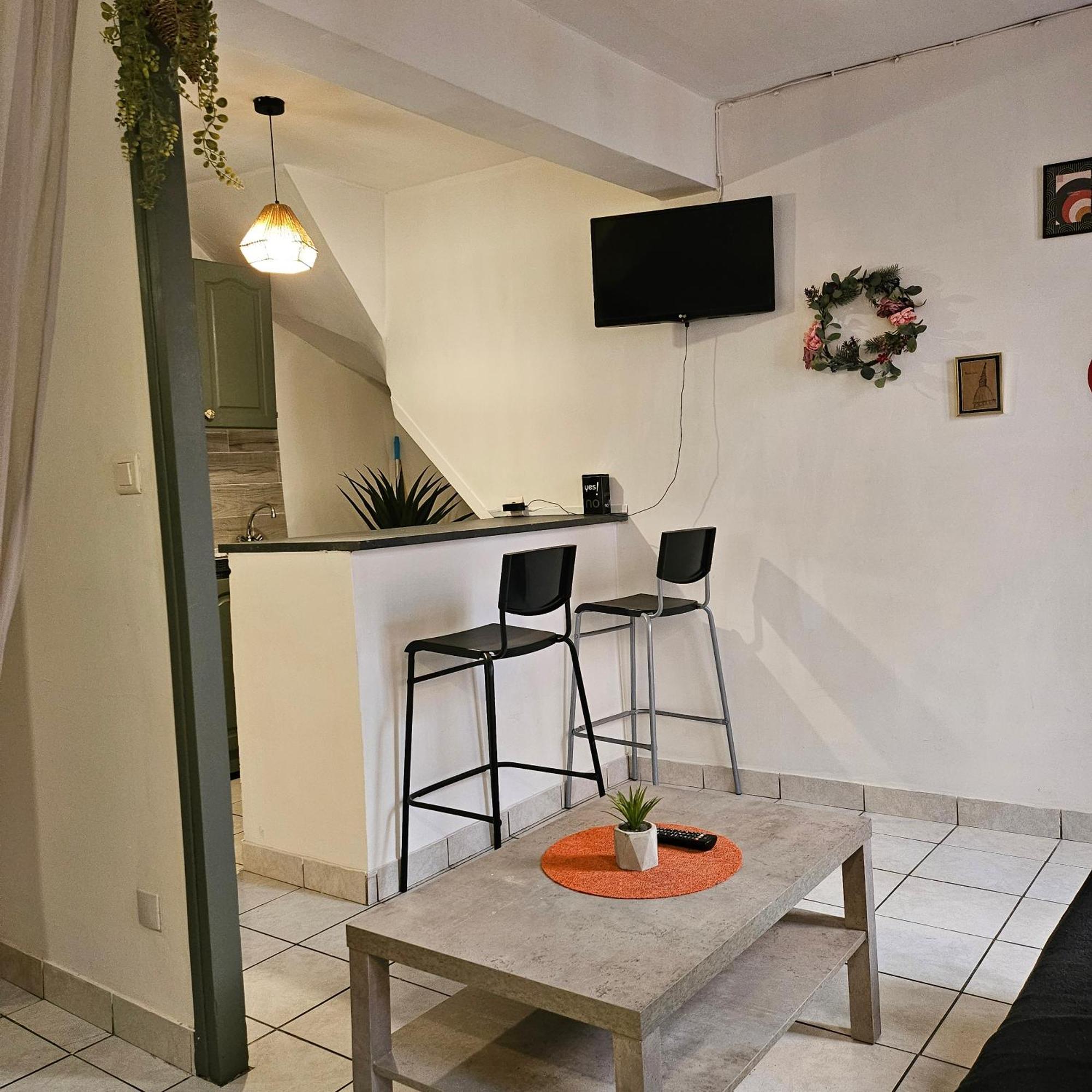 3 STUDIOS, CENTRE DE LA BASTIDE St LOUIS Carcassonne Exterior foto